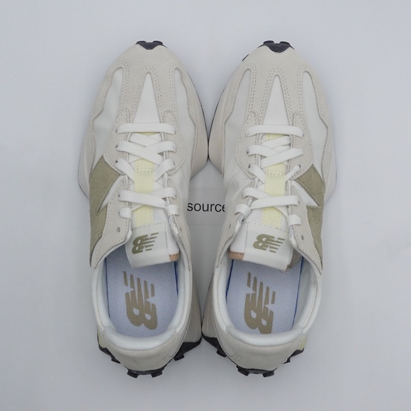 NEW Women's New Balance 327 Sneakers WS327PS Turtledove/Fatigue Green - Picture 3 of 16